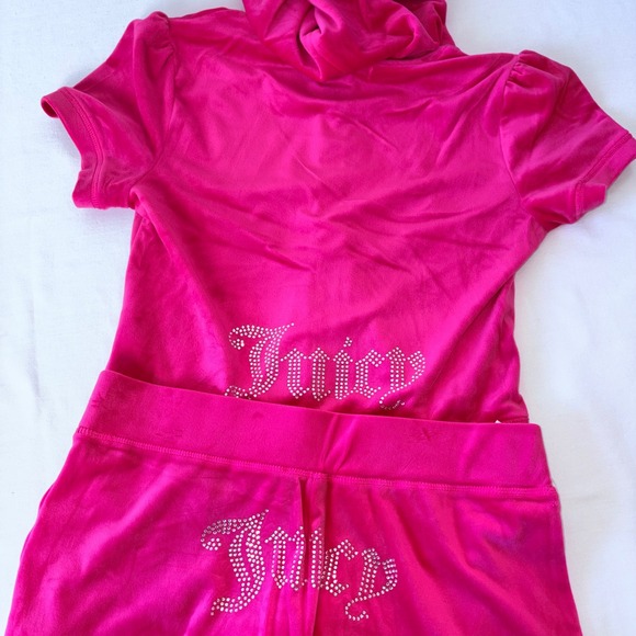 Juicy Couture Vixen Pink Velour Short Sleeve Hoodie & Shorts Set Rhinestone M - Picture 5 of 11
